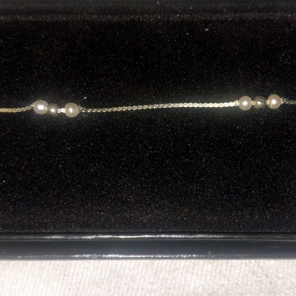 Estate Braclet Pearl And Silver Bracelet 26$